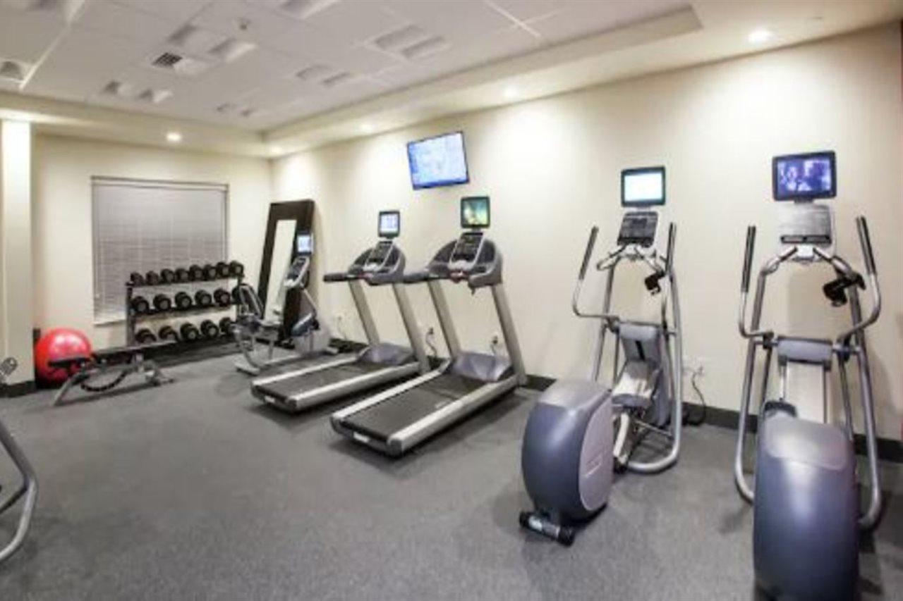Hilton Garden Inn Jackson/Флоувуд Экстерьер фото