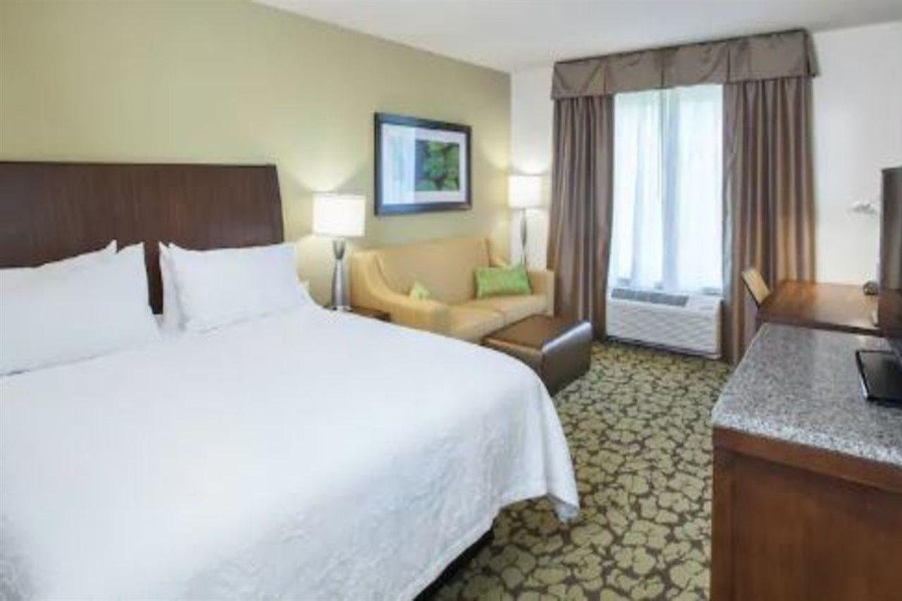 Hilton Garden Inn Jackson/Флоувуд Экстерьер фото