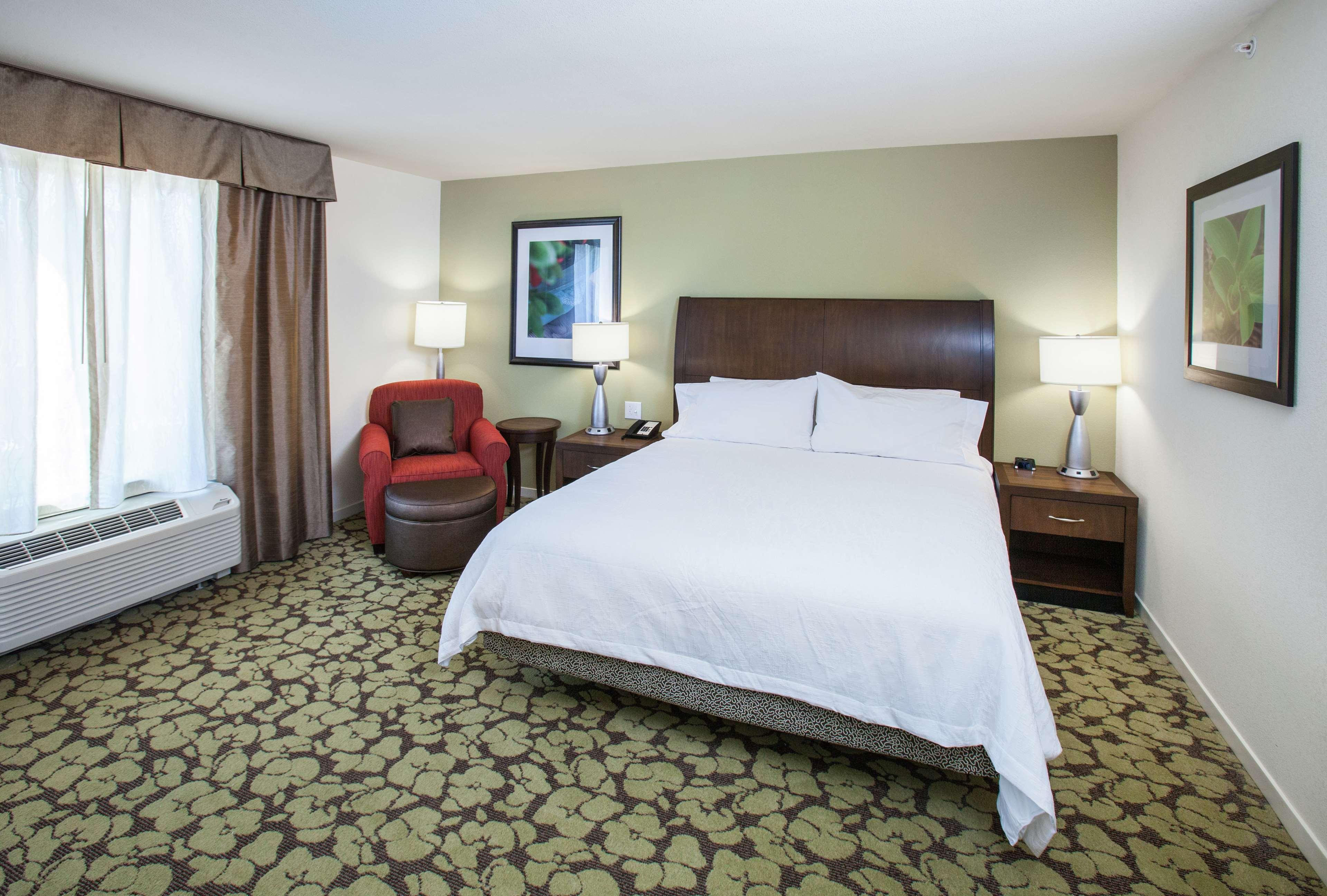 Hilton Garden Inn Jackson/Флоувуд Экстерьер фото