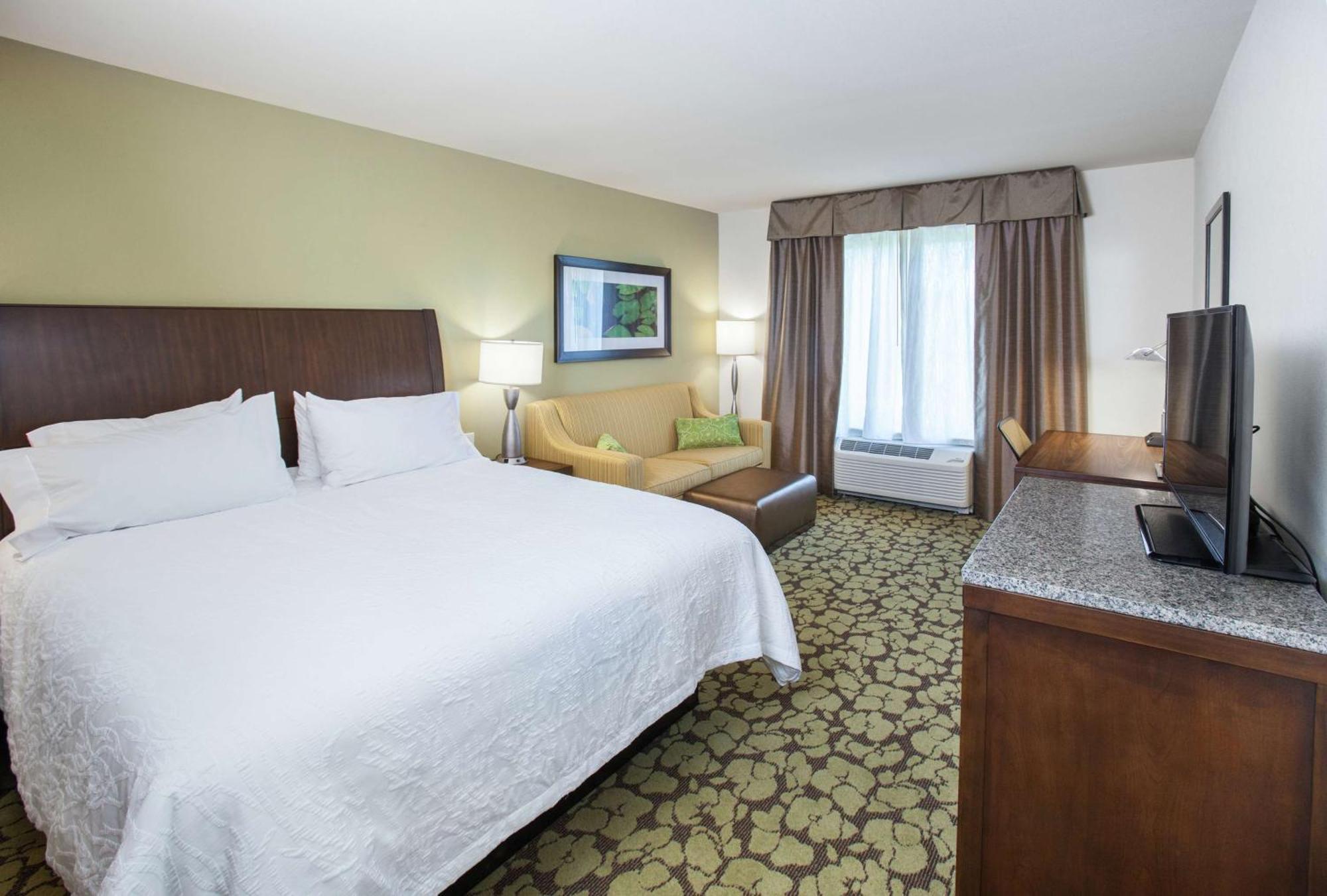 Hilton Garden Inn Jackson/Флоувуд Экстерьер фото