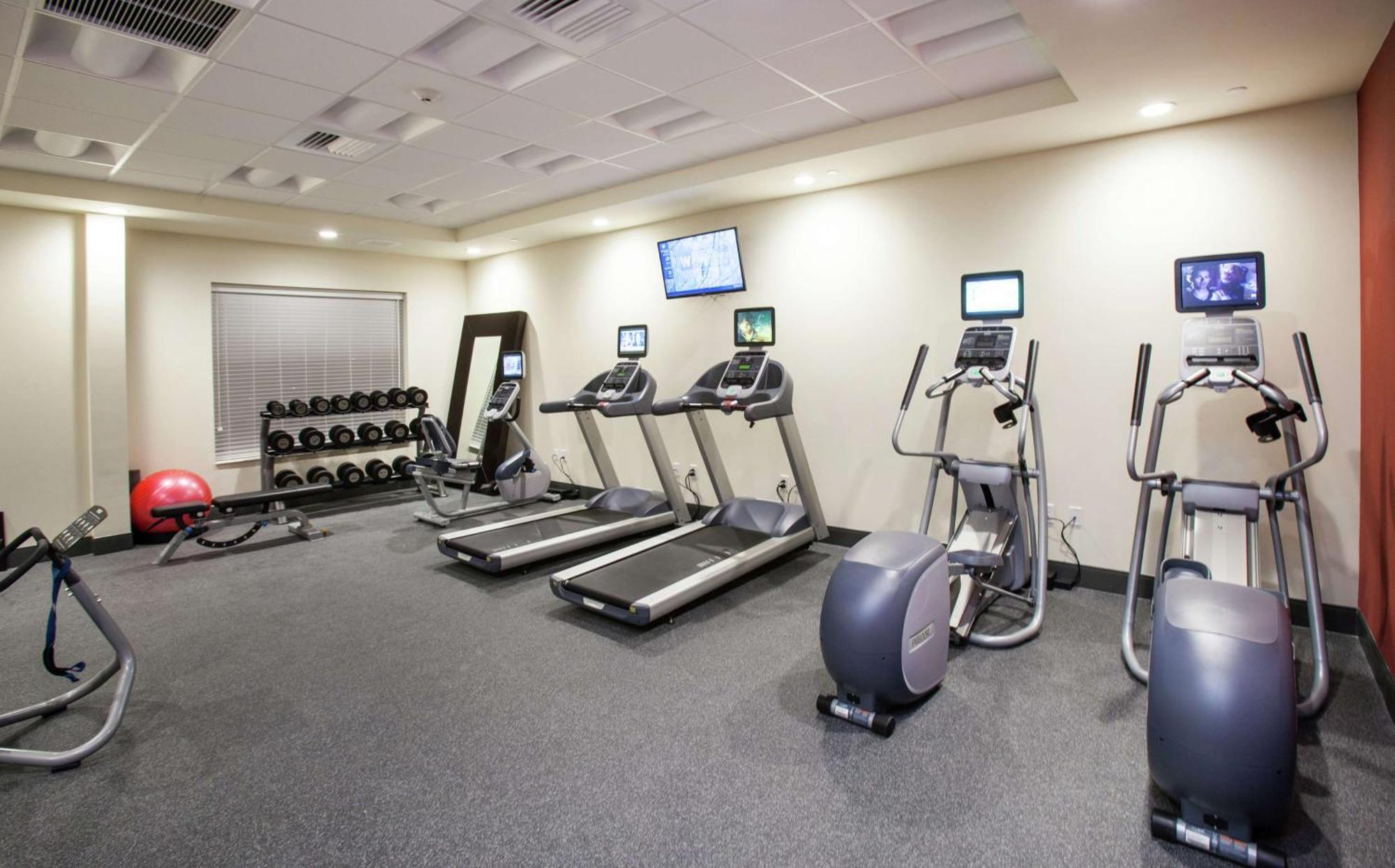 Hilton Garden Inn Jackson/Флоувуд Экстерьер фото