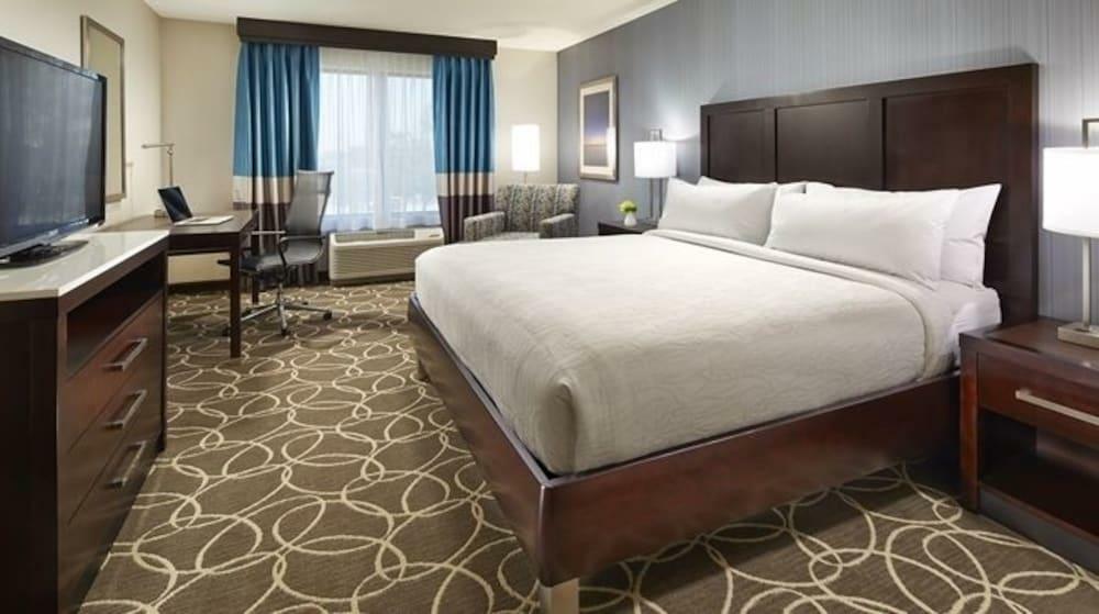 Hilton Garden Inn Jackson/Флоувуд Экстерьер фото