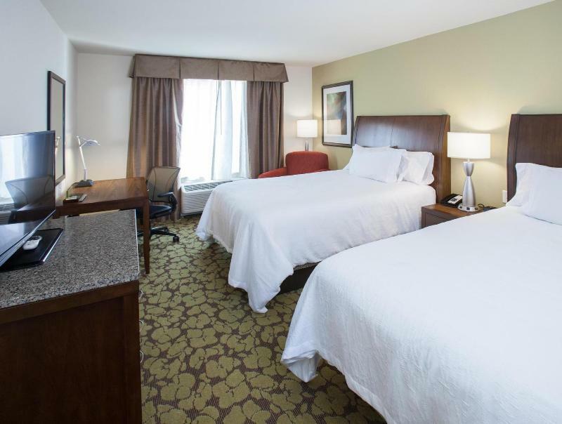 Hilton Garden Inn Jackson/Флоувуд Экстерьер фото